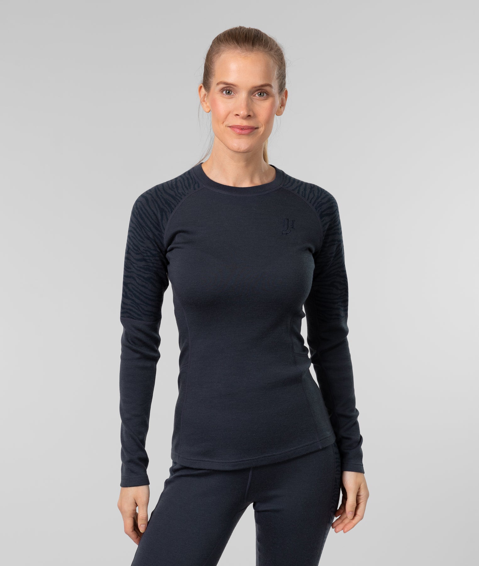Elevate Wool Long Sleeve - Dark Blue