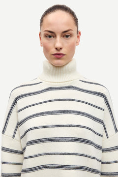 Sakeiku Stripe Turtleneck - Clear Cream St.