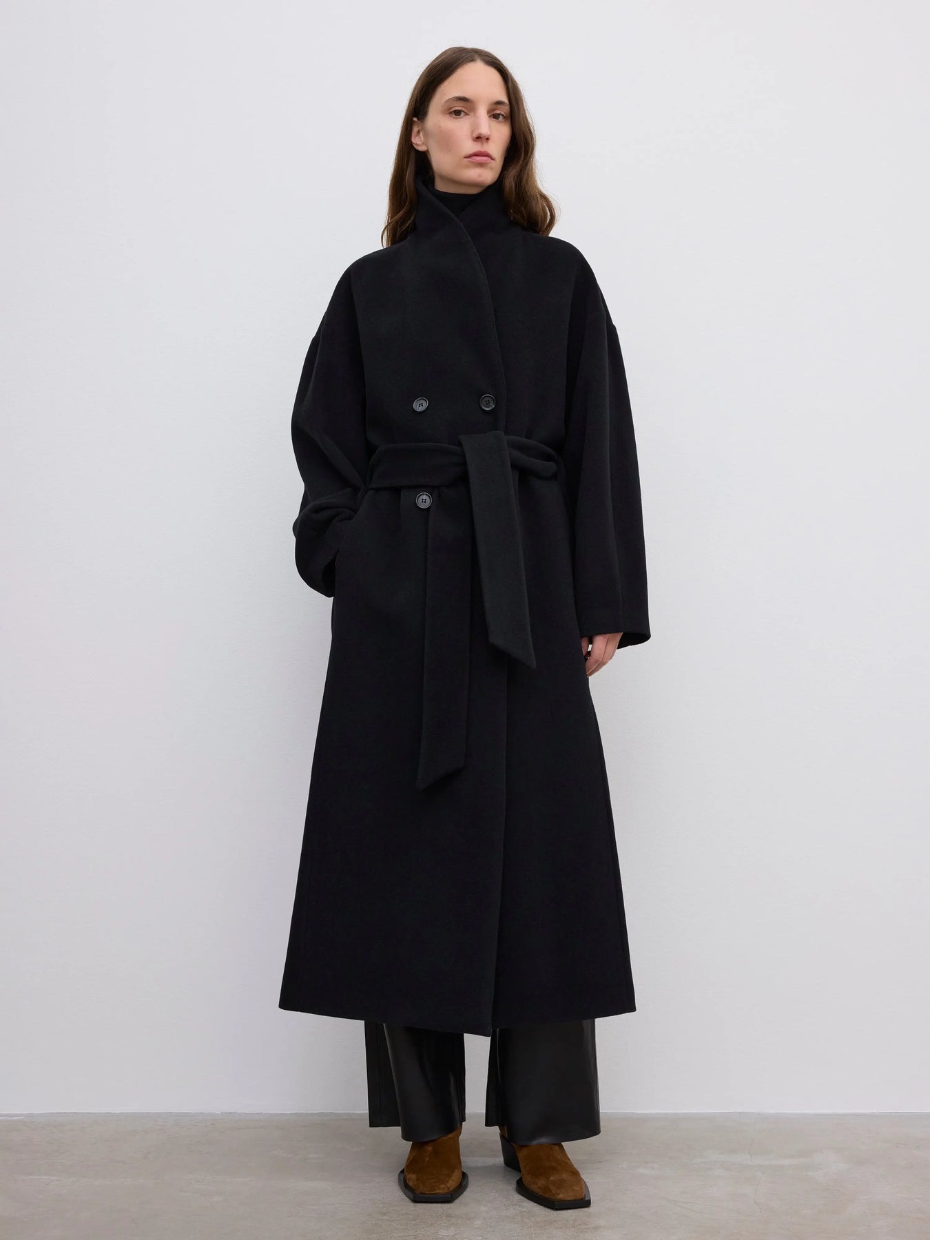 Relaxed Wool Coat - Svart