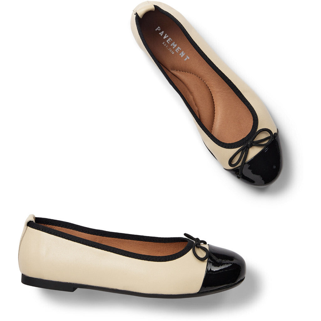 Lucy - Beige/Svart Lack