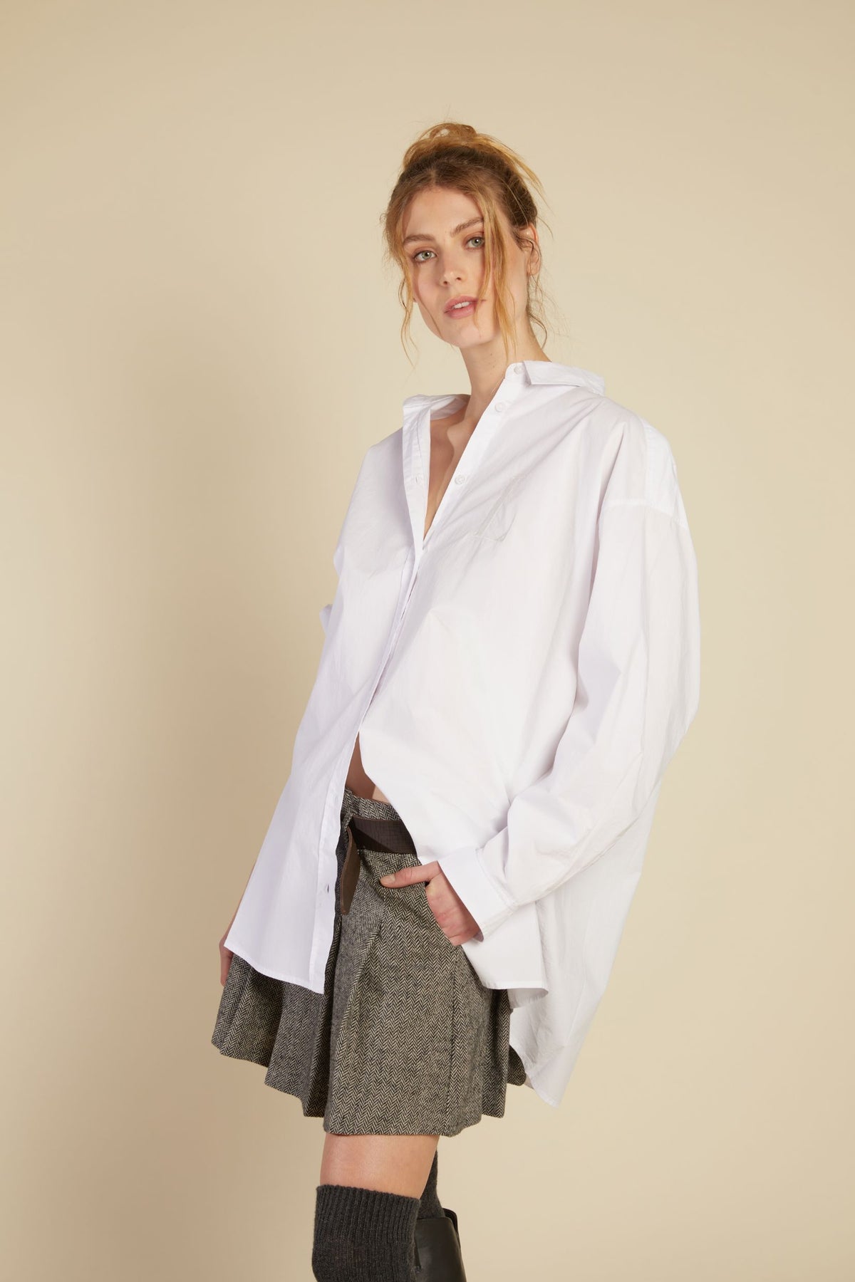 Stella Solid - White