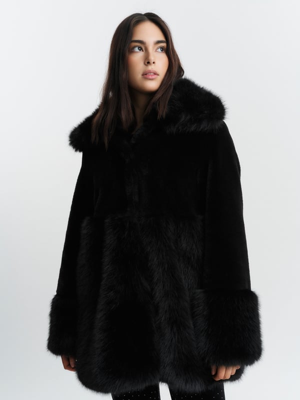 Anna Fake Fur Jacket - Svart