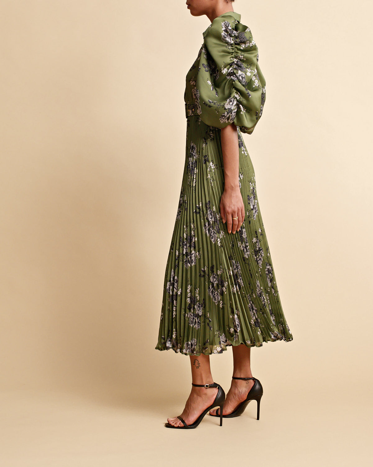 Plissé Maxi Dress - Green Roses