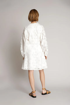 Melinis - White