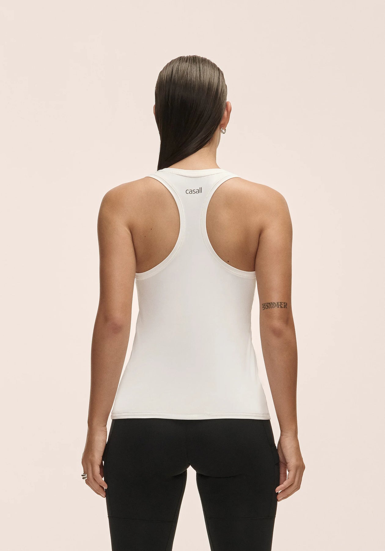 Essential Racerback Tank - Vit
