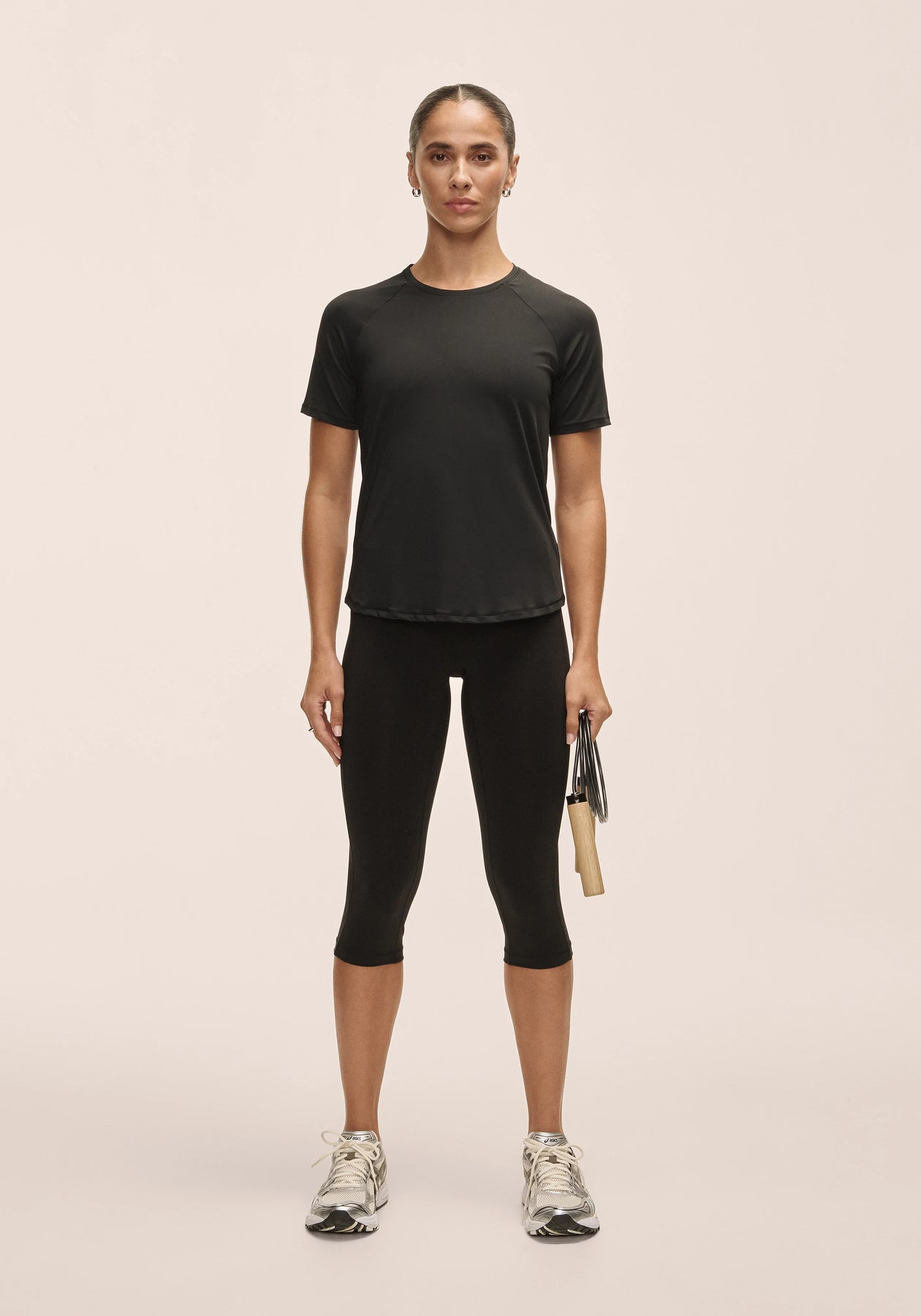 Essential Tee - Svart
