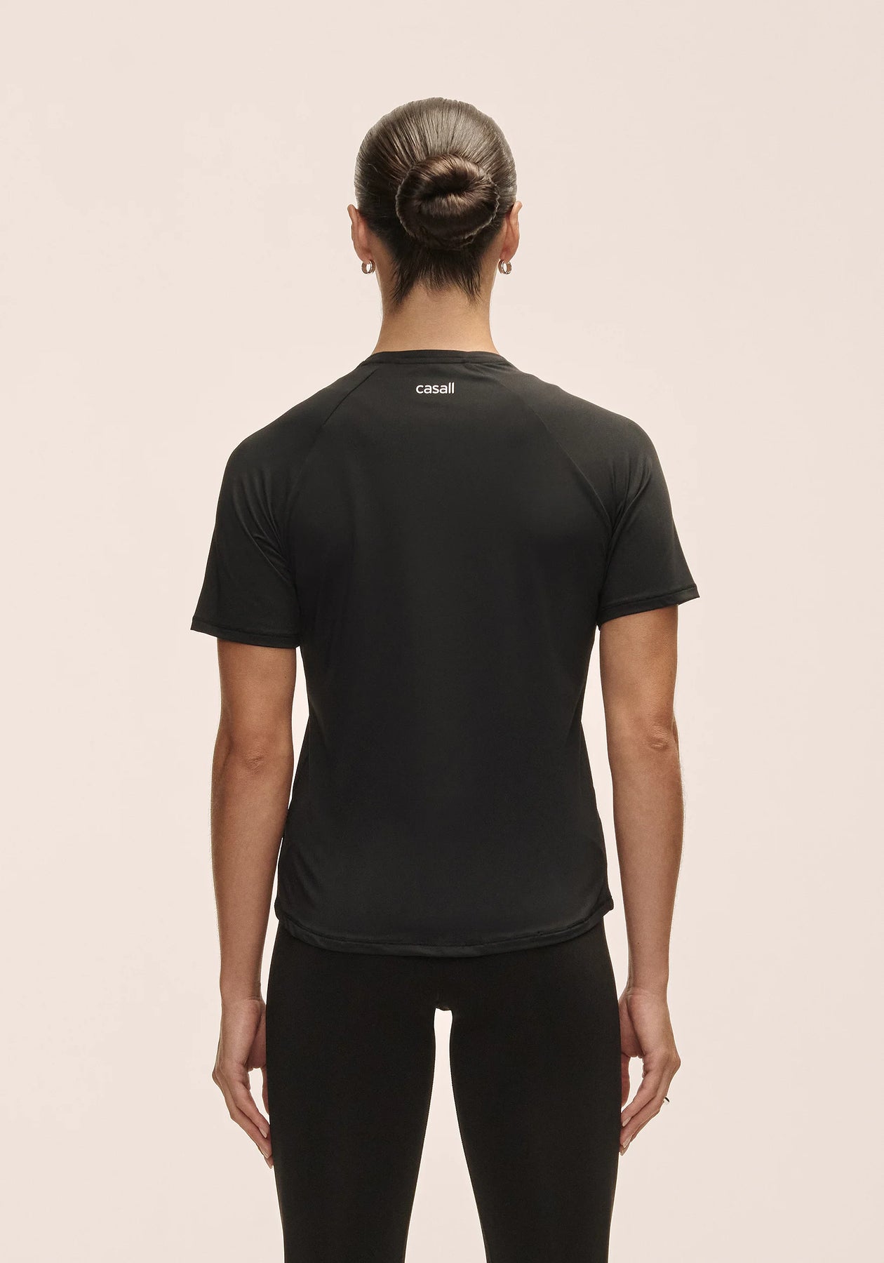 Essential Tee - Svart