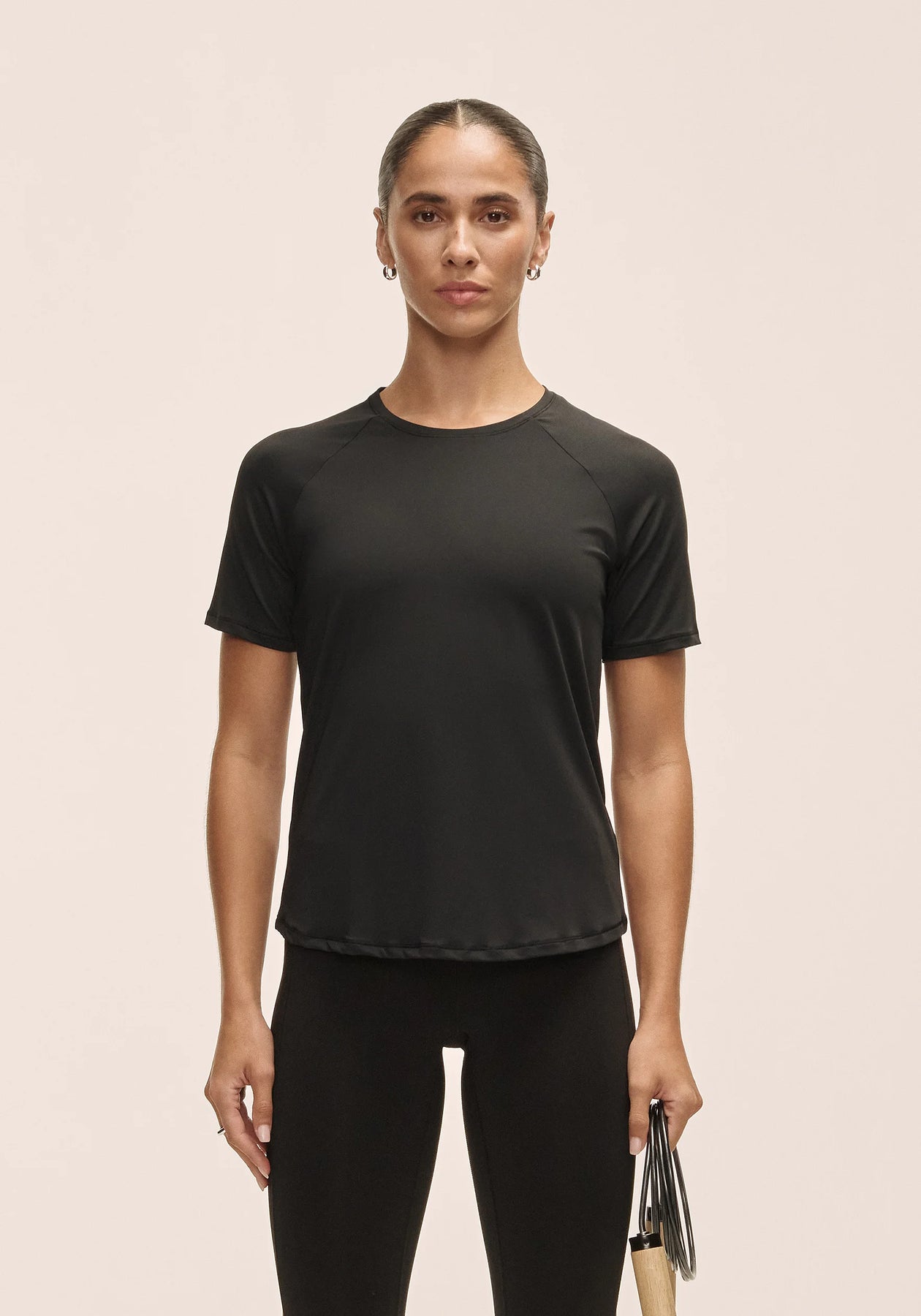 Essential Tee - Svart
