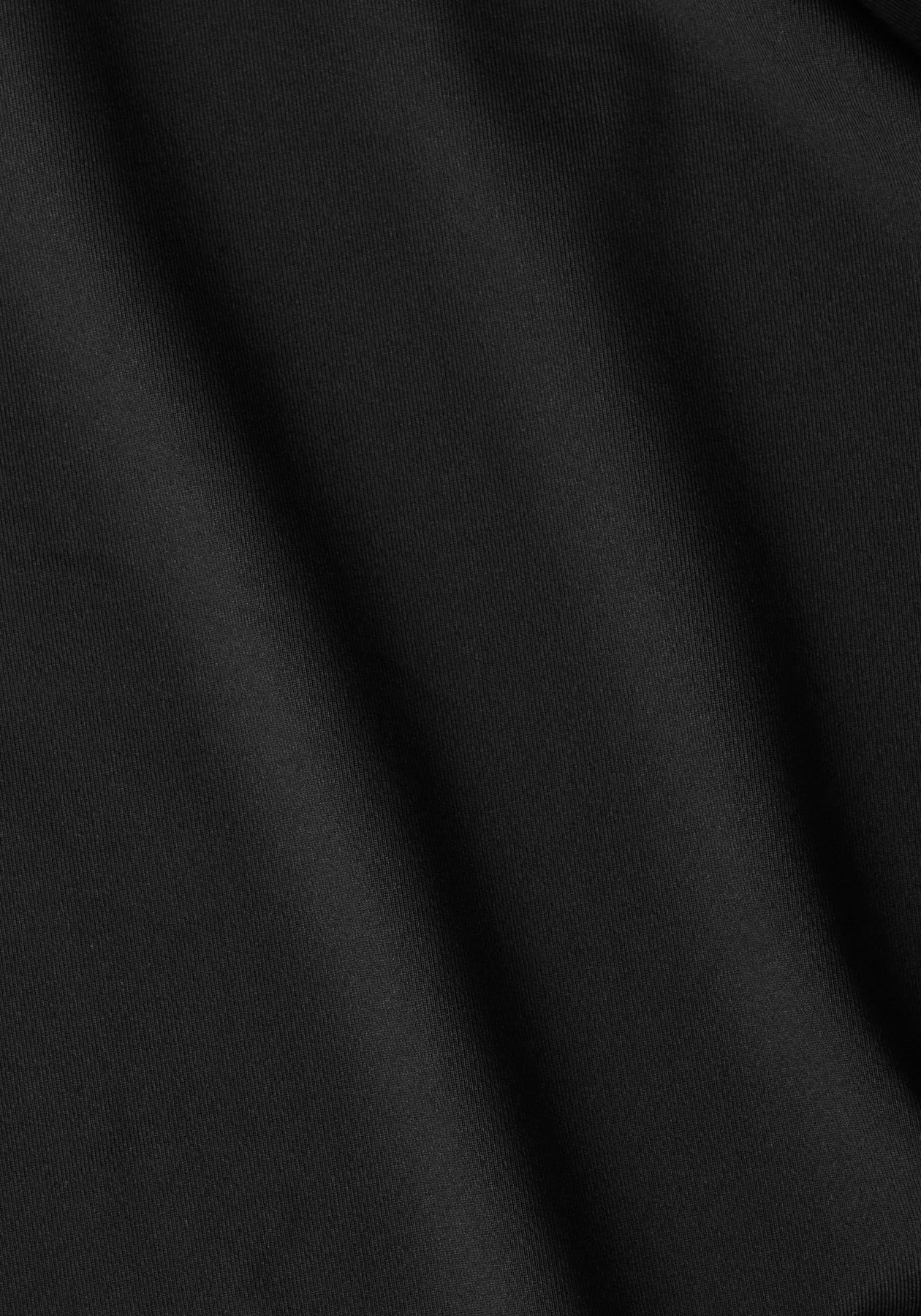 Essential Long Sleeve - Svart