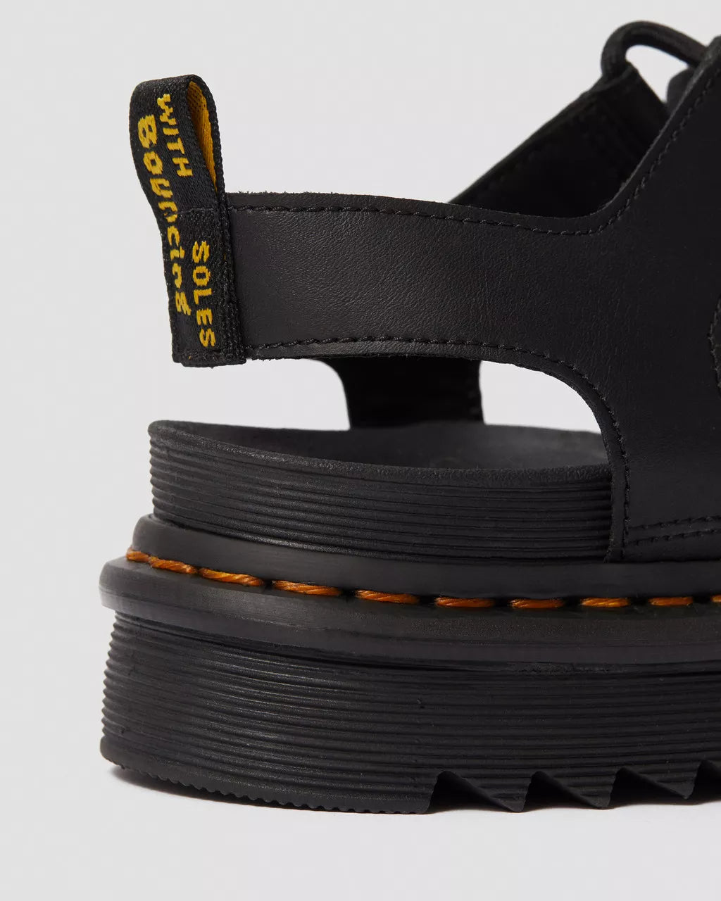 Dr.Martens Nartilla Hydro Gladiatorsandaler - Svart
