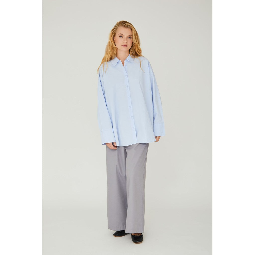 Magnolia Shirt -  Light Blue