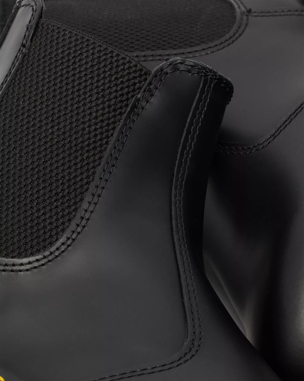 2976 Bex Smooth Leather Chelsea Boots - Black Smooth
