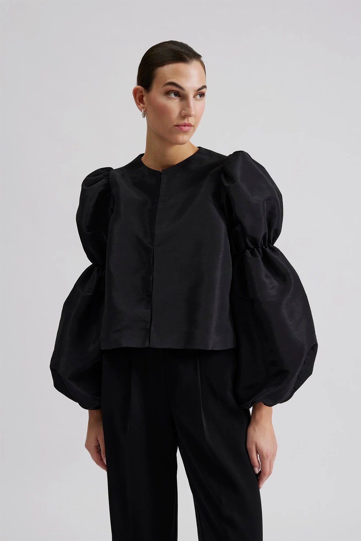 Zoey Double Pouf Sleeve Blouse - Svart