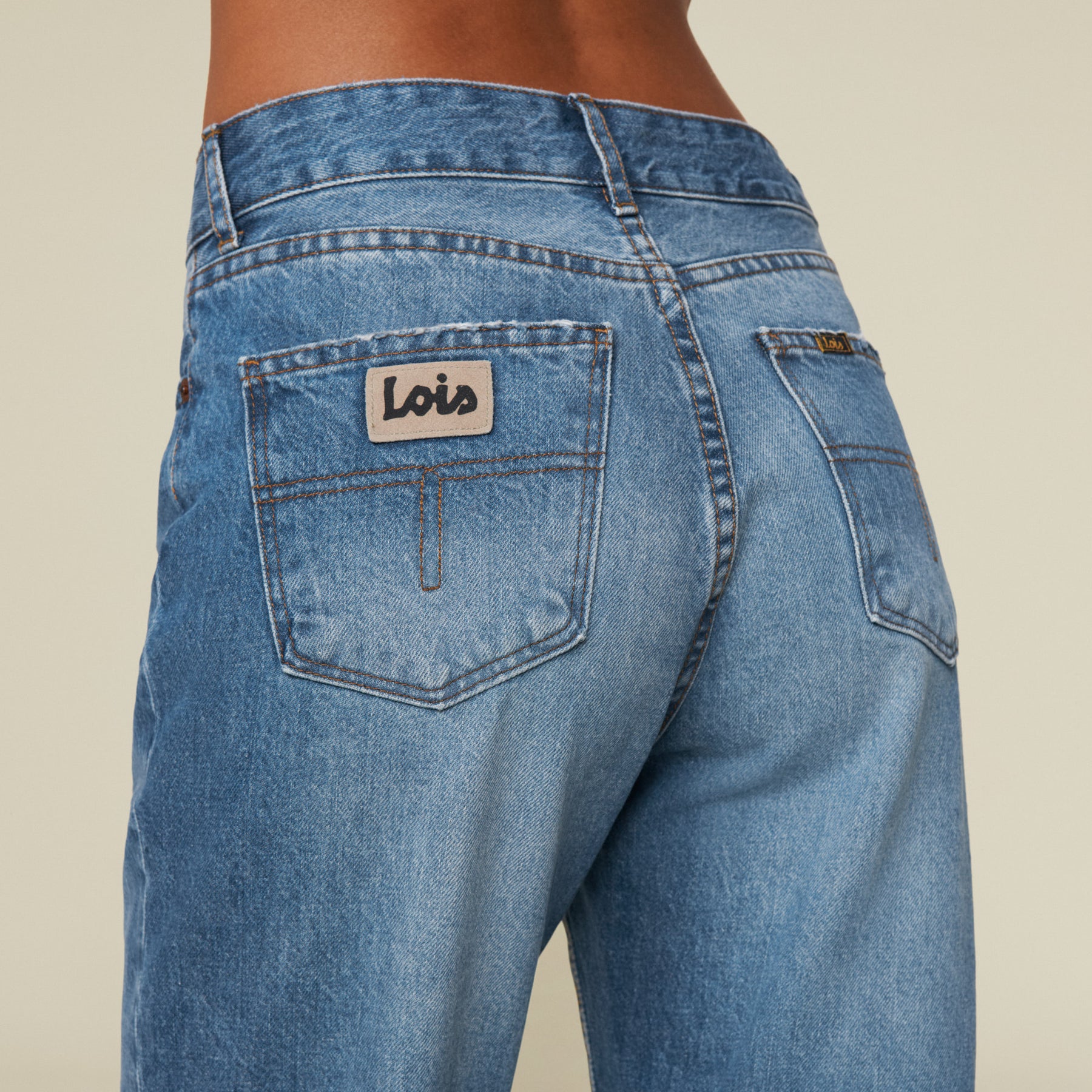 Ninette - Distressed Double Stone