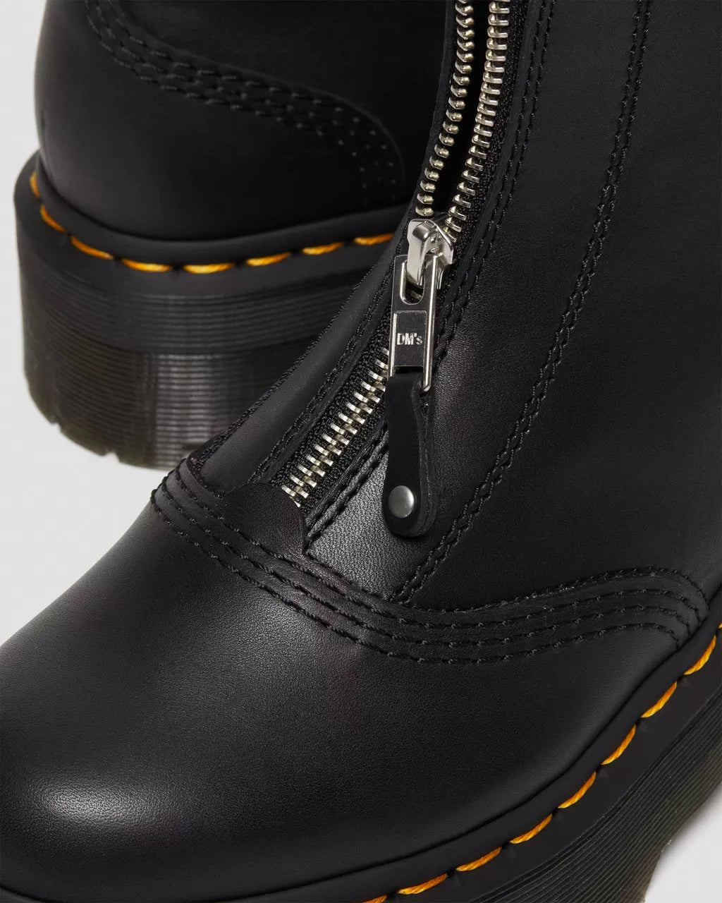 Jetta Zipped Leather Platform Boots - Black Sendal
