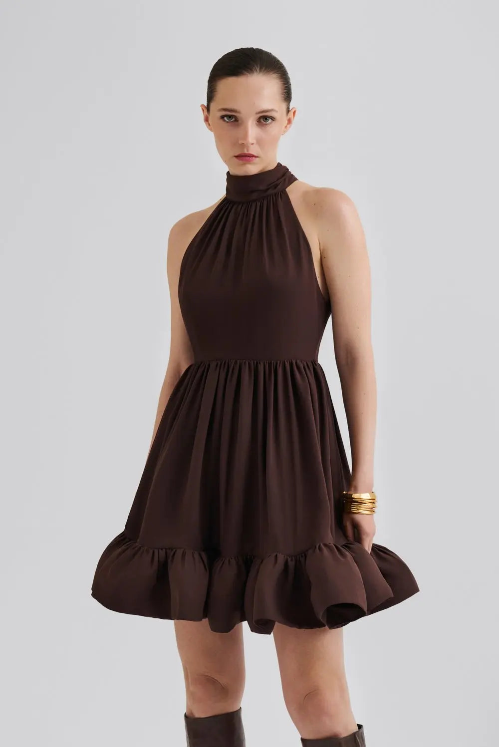 Fern Halterneck Ruffled Mini Dress - Chokladbrun