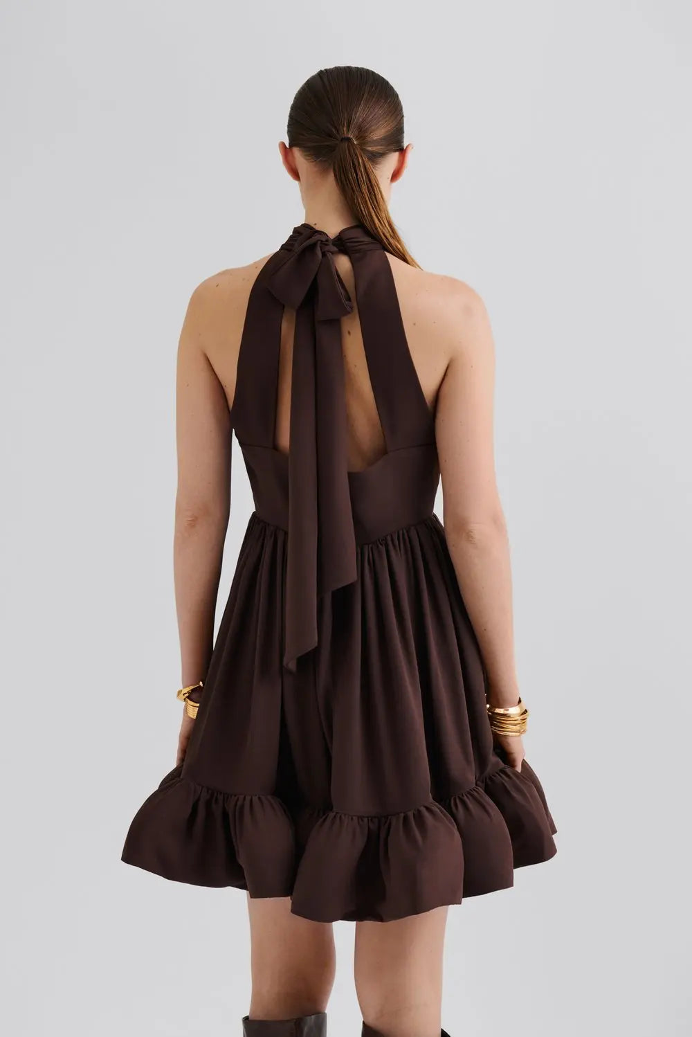 Fern Halterneck Ruffled Mini Dress - Chokladbrun