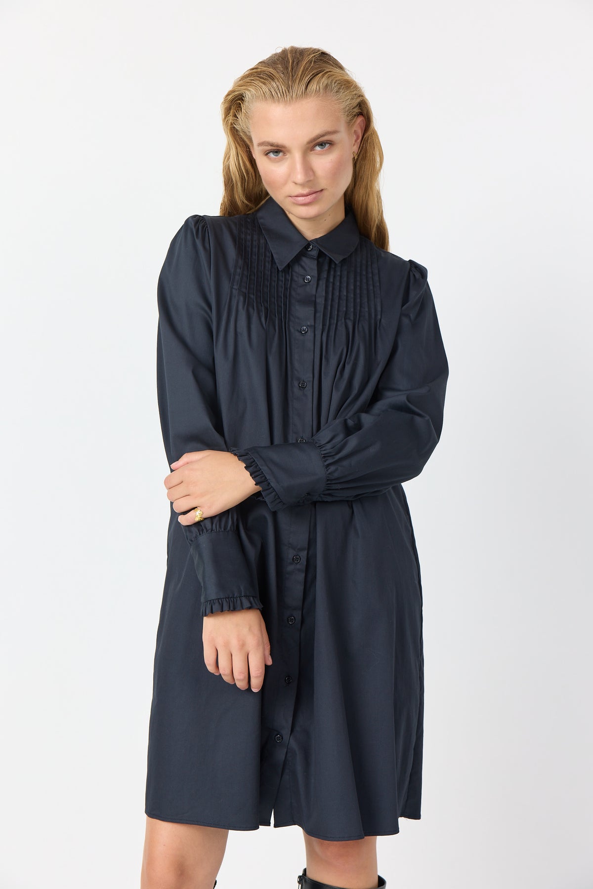 Isla Solid 97 - Dark Navy