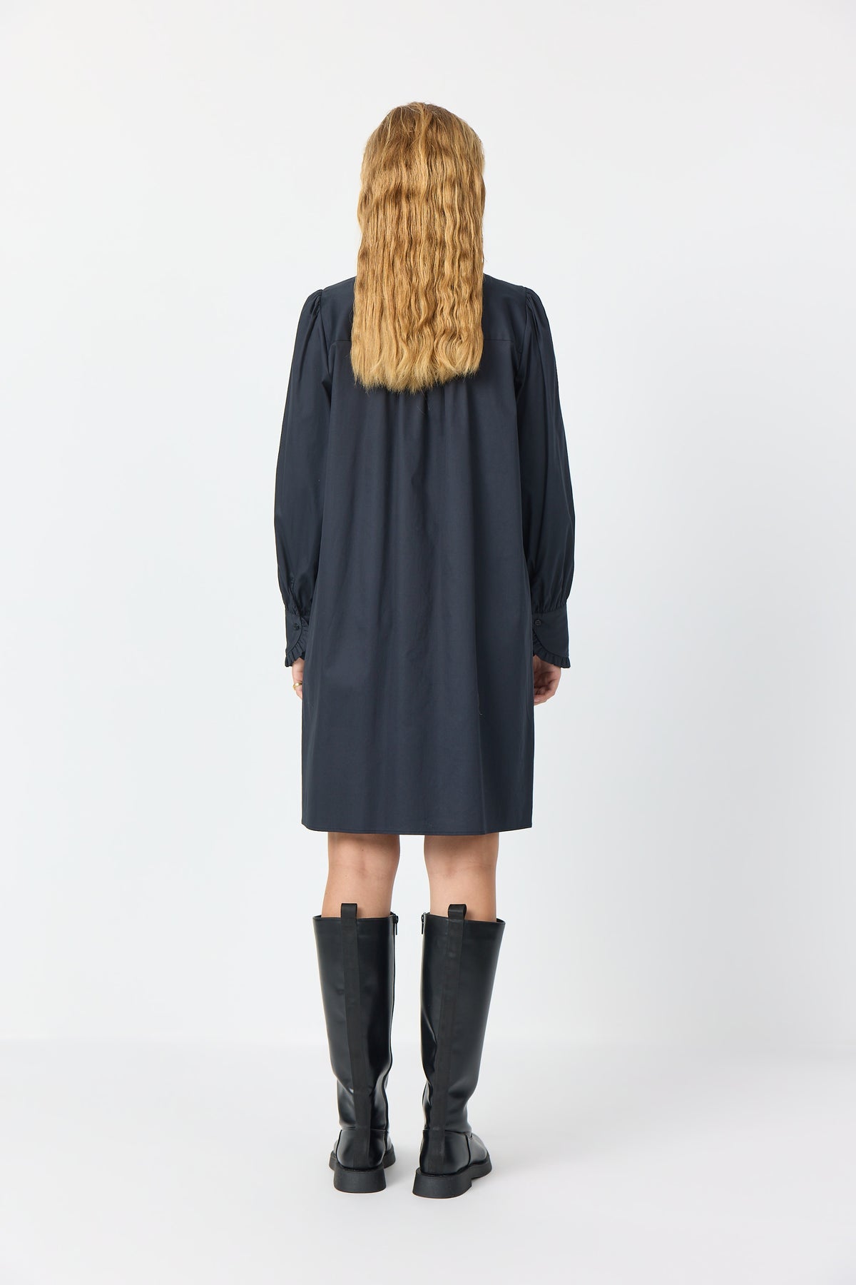 Isla Solid 97 - Dark Navy