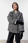 Hester 1 - Black