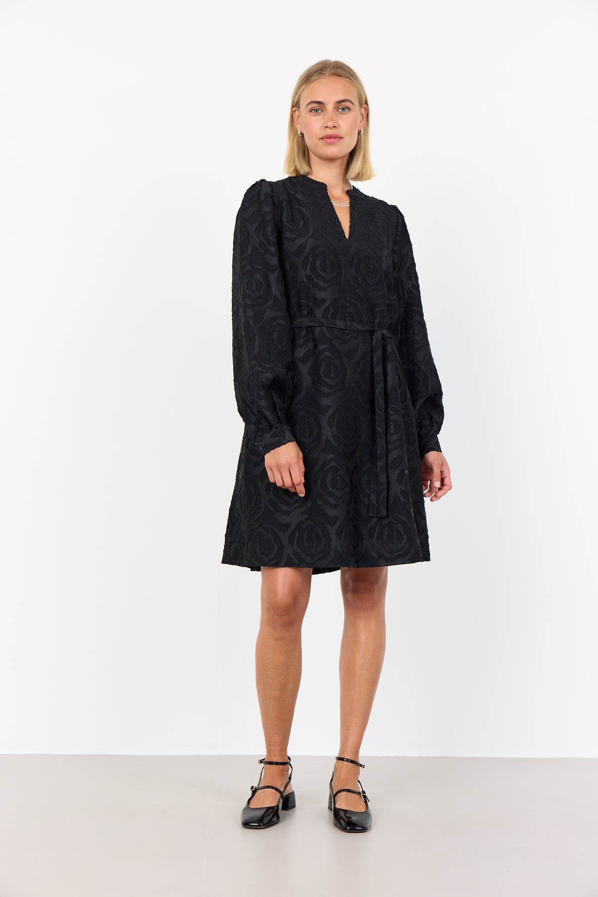 Inga 2 - Black