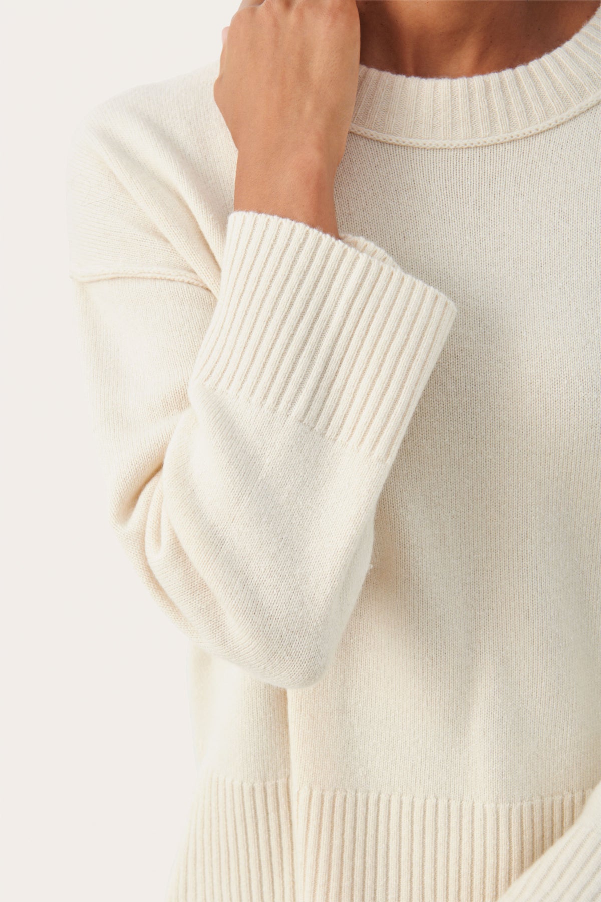 CharlenePW PU - Whitecap Gray