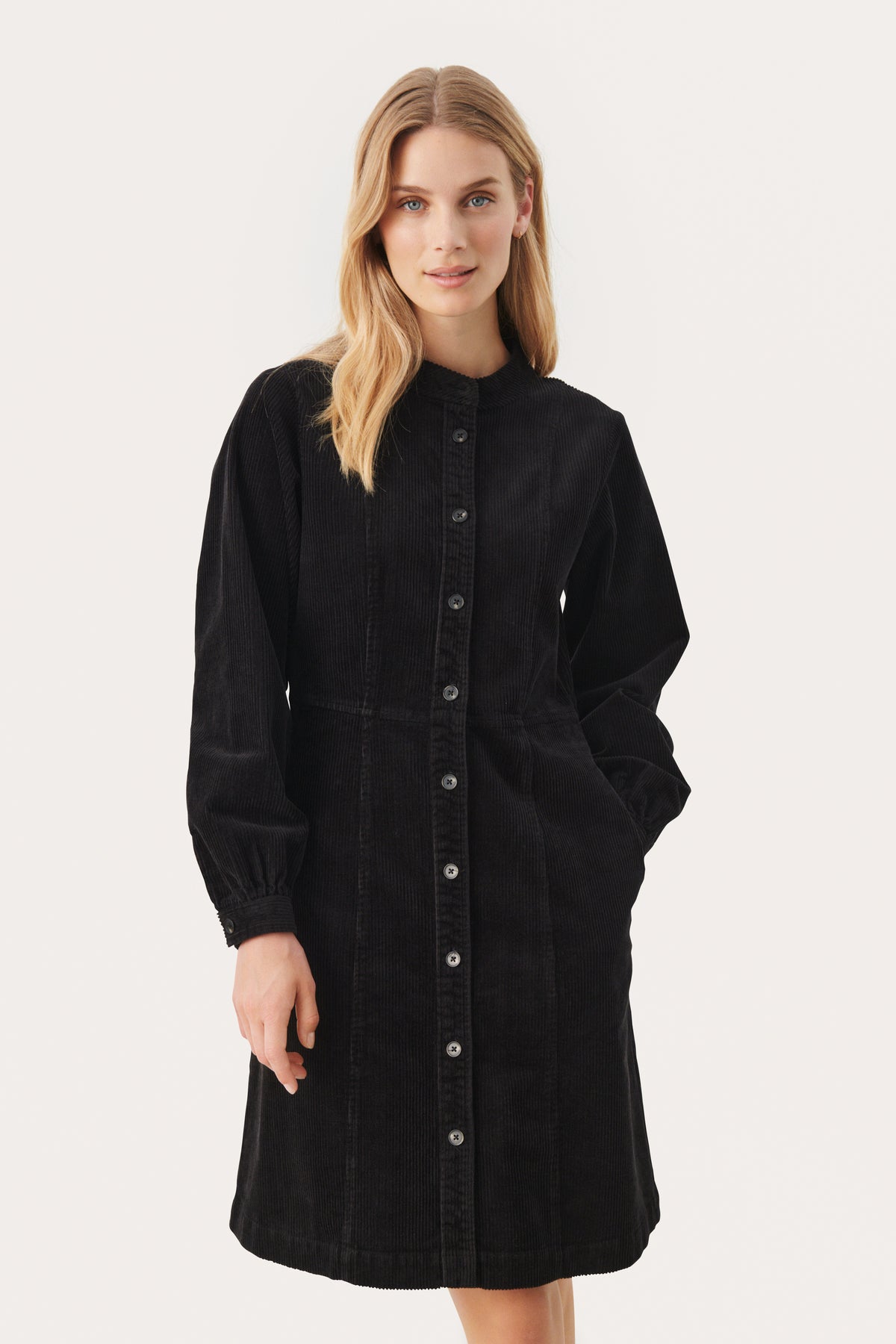 RuthiaPW DR - Black