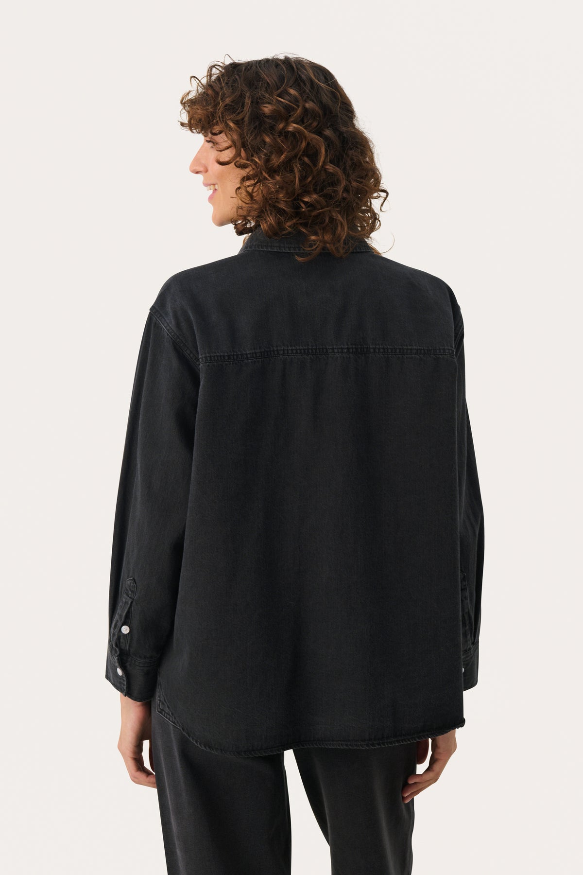 CollettePW SH - Washed Black Denim