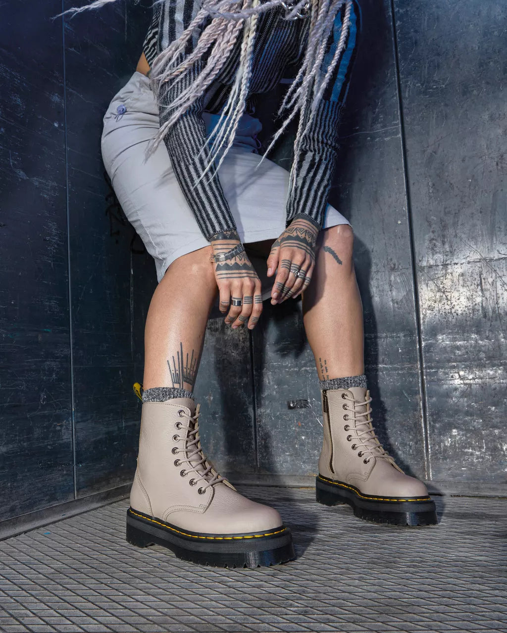 Jadon III Pisa Leather Platform Boots - Vintage Taupe