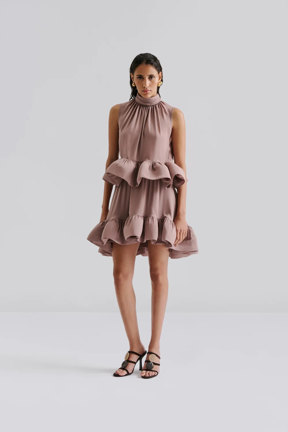 Lune Halterneck Frilled Hem Blus - Taupe