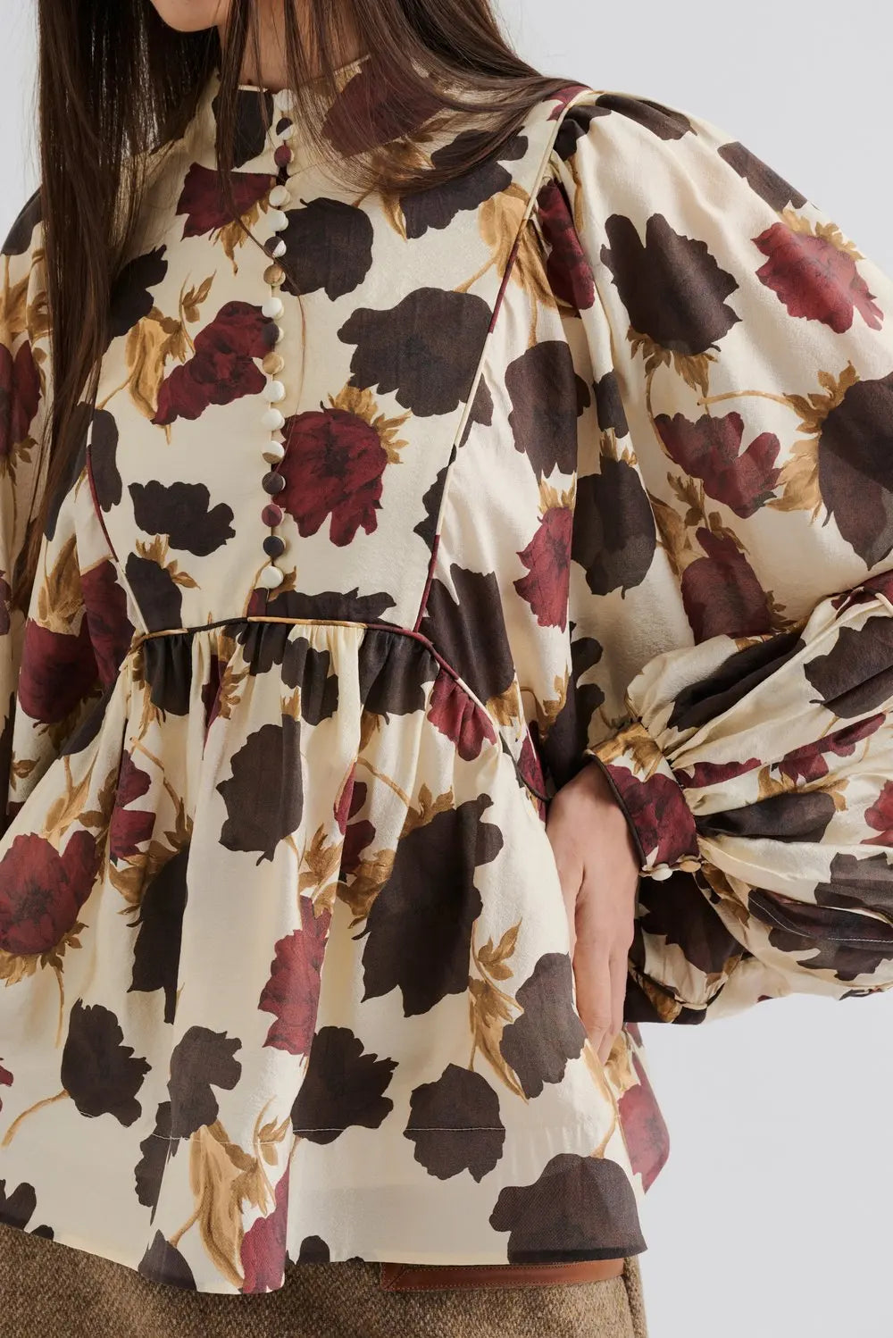 Pernilla High Neck Balloon Sleeve Blus - Wine Peony
