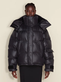 Steilia Short Down Jacket - Black