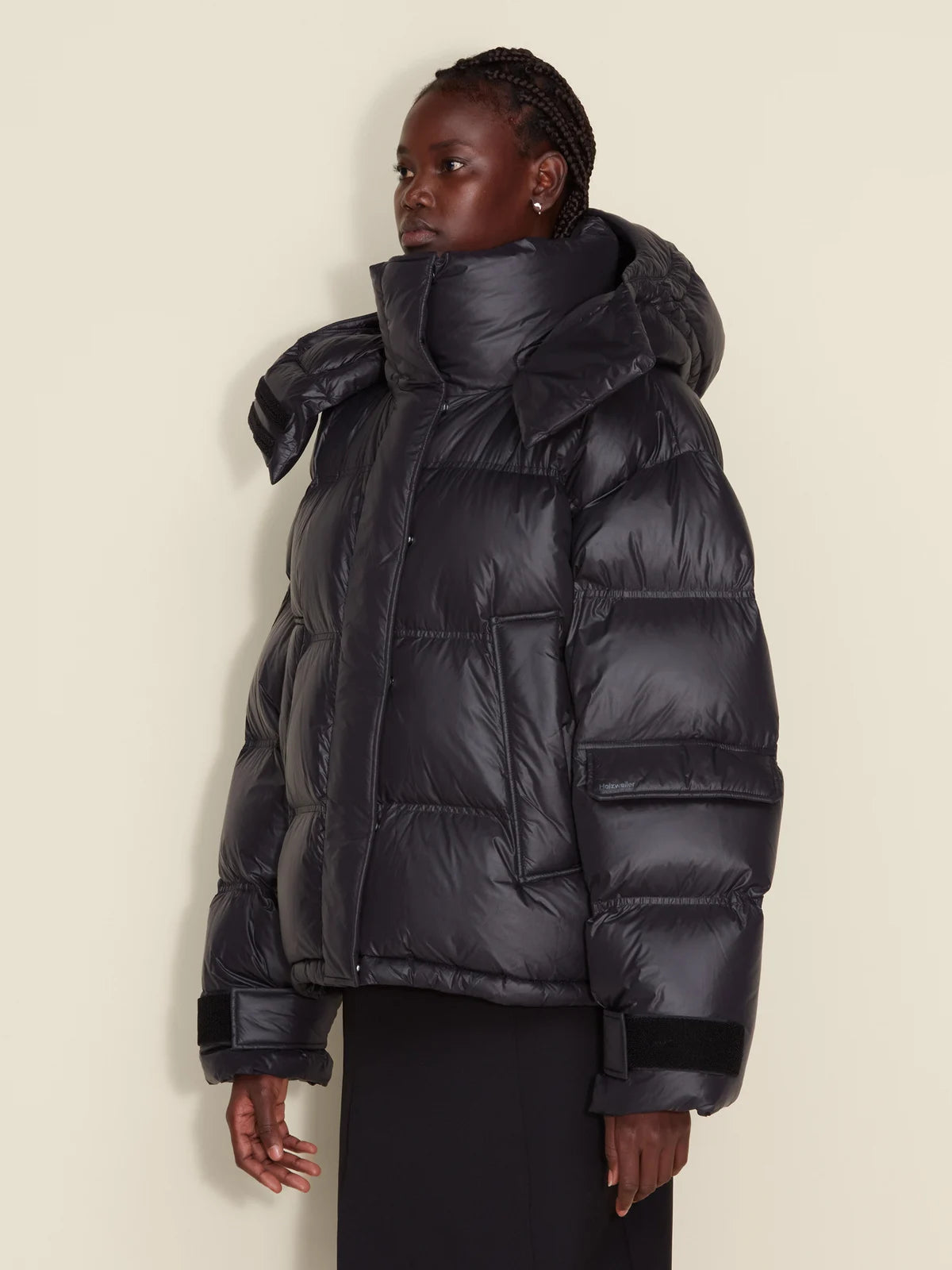 Steilia Short Down Jacket - Black