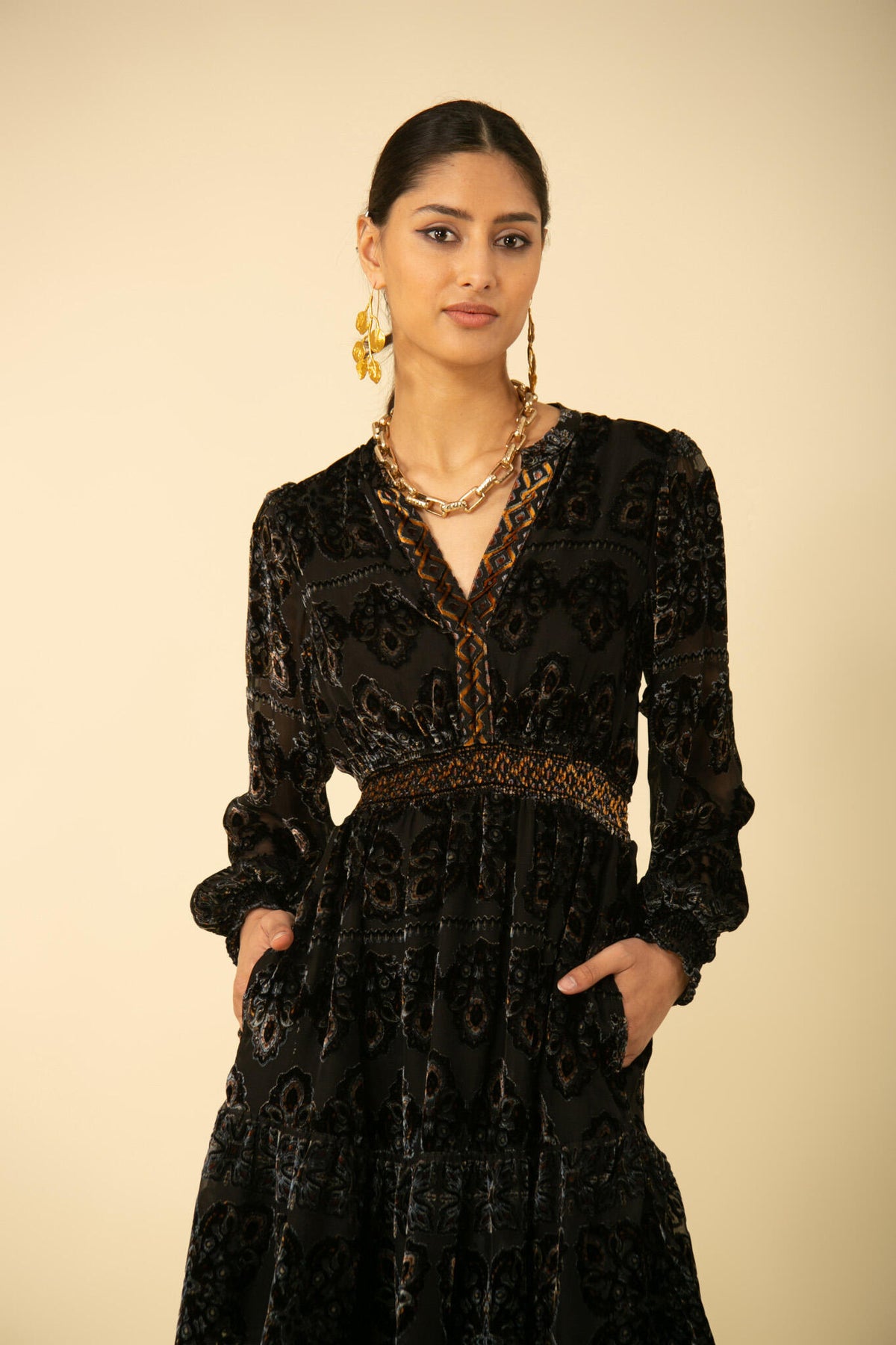 Camila Dress Velvet Burnout - Black