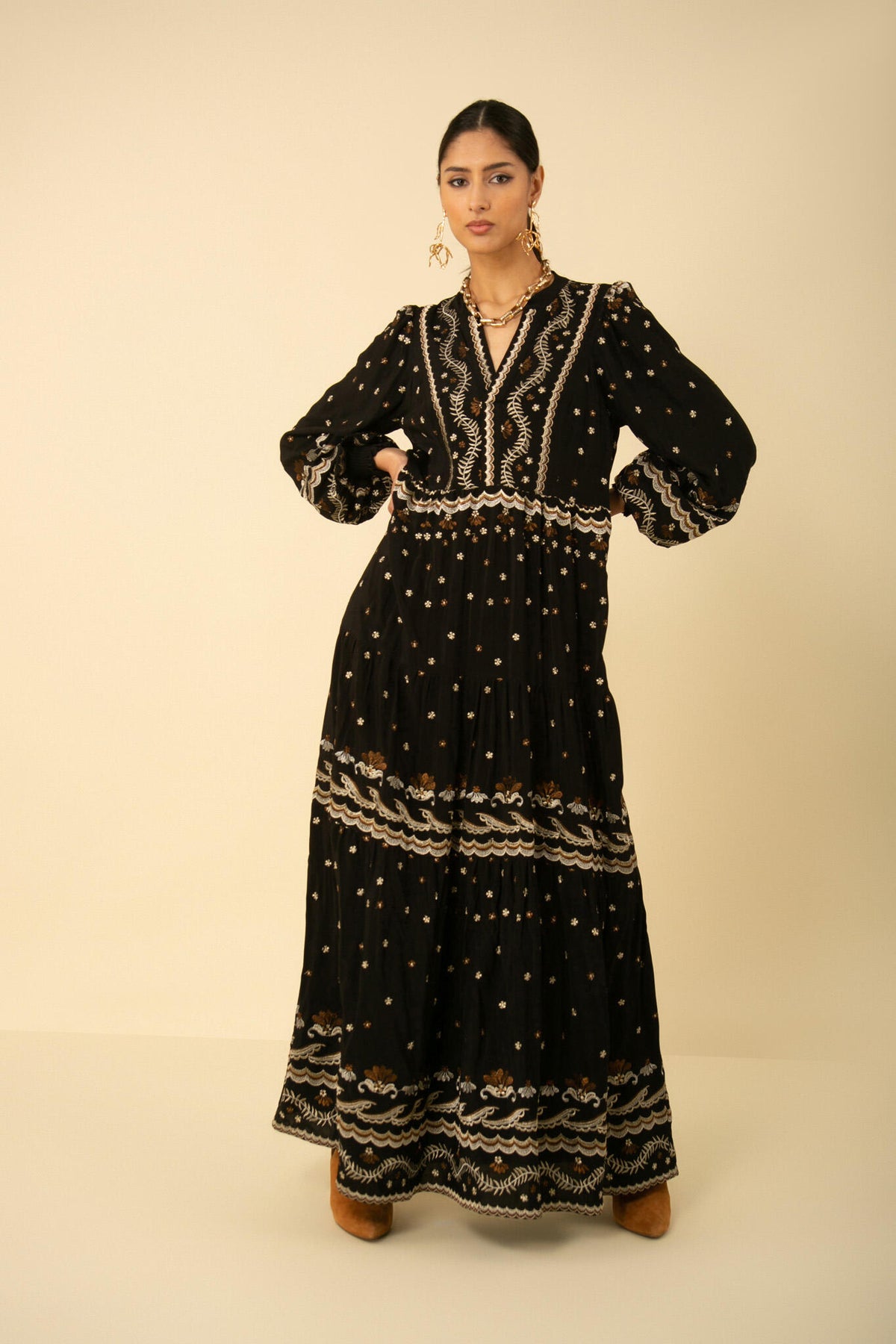 Audrey Long Dress W Embrodey - Black
