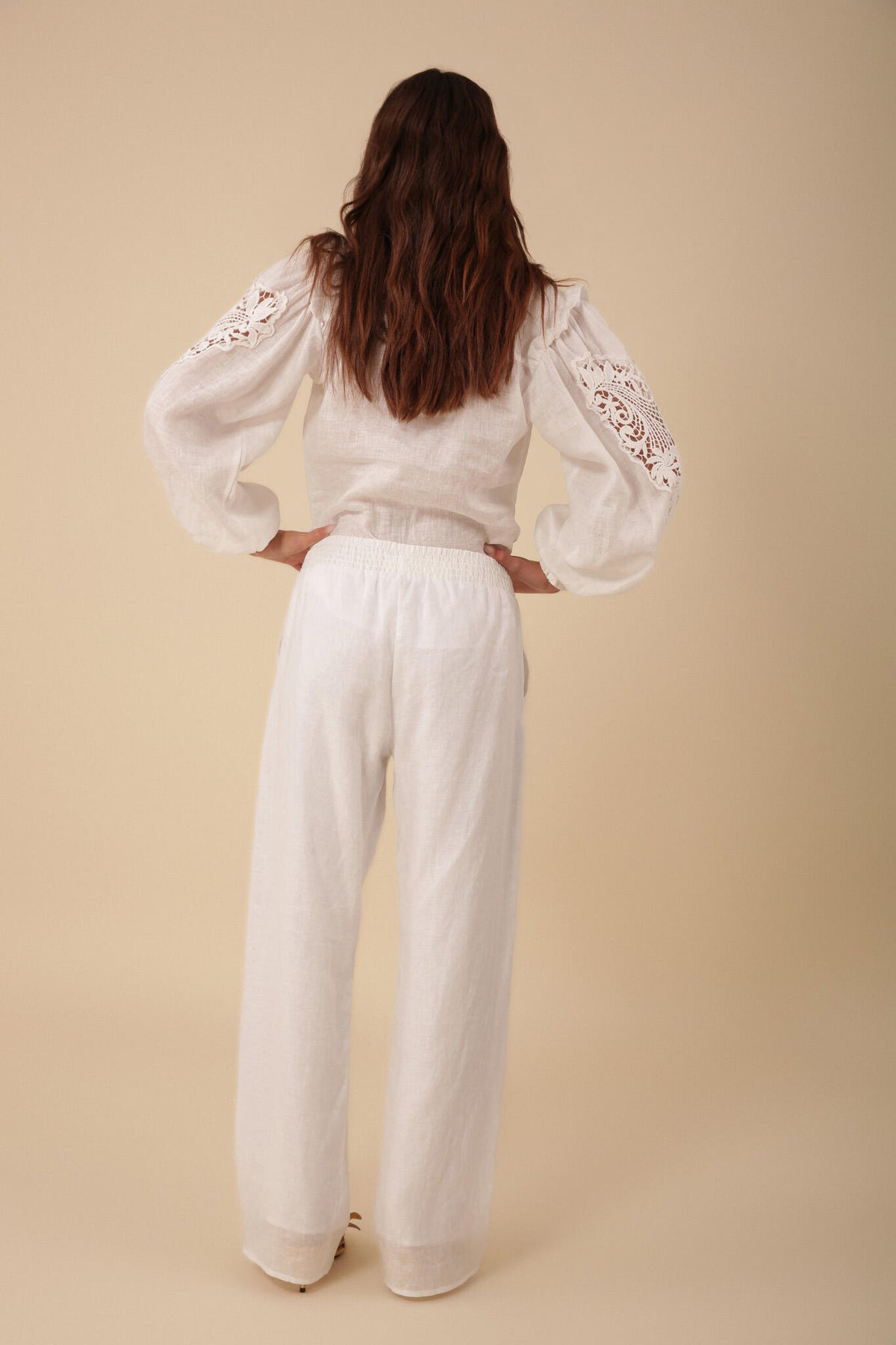 Reese Solid Linen Top - White