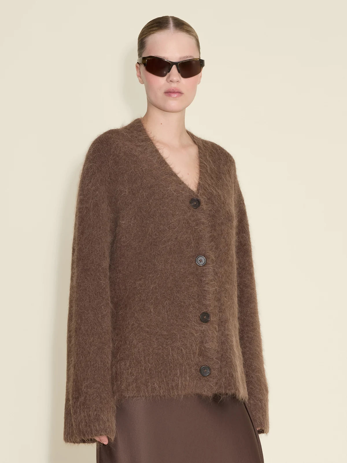 Fure Fluffy Cardigan - Dark Brown