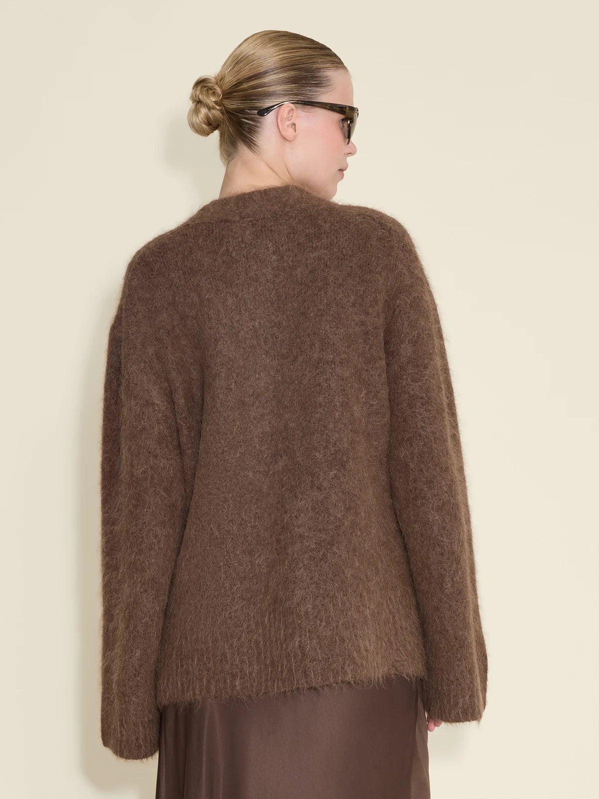 Fure Fluffy Cardigan - Dark Brown