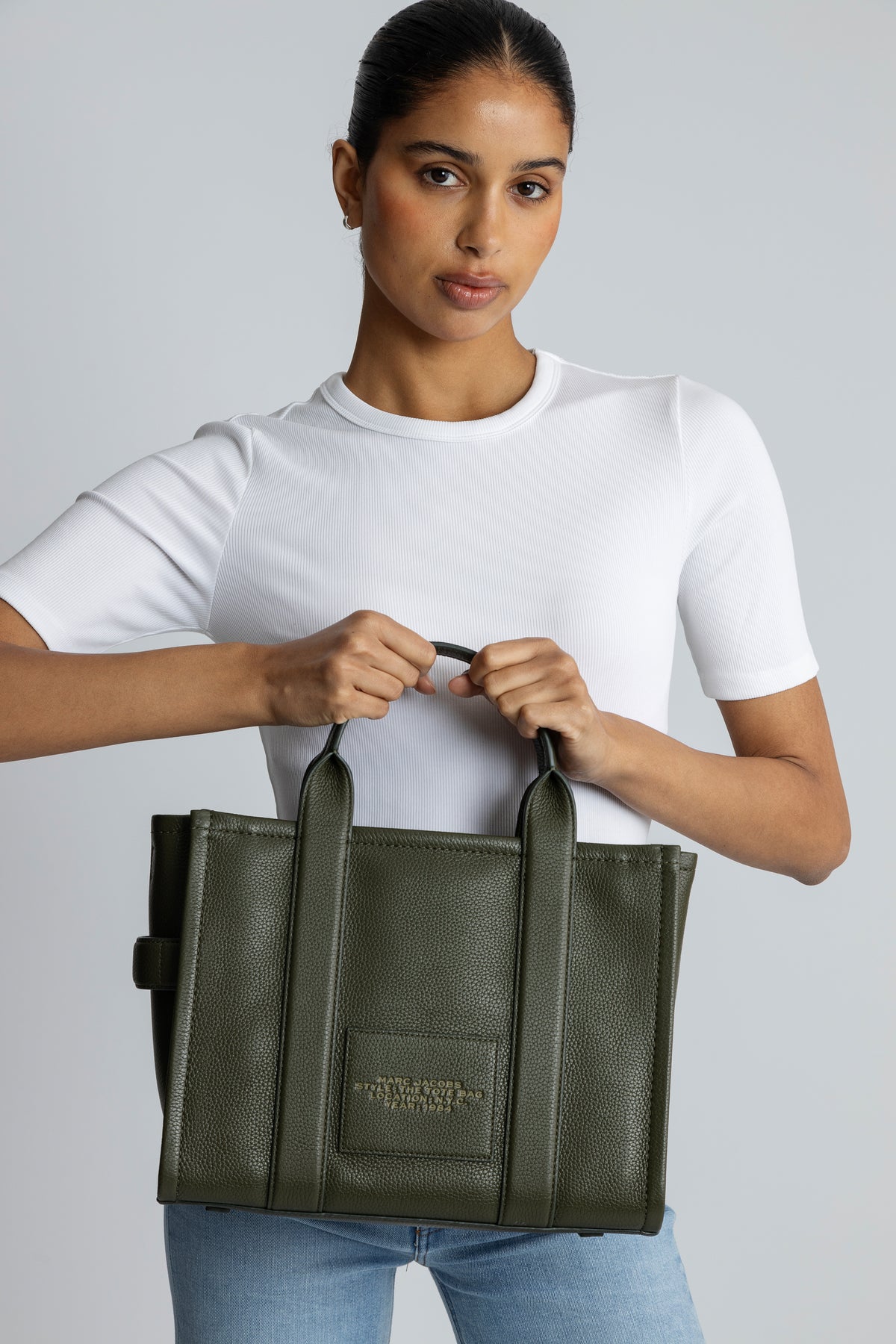 The Leather Medium Tote, Forest