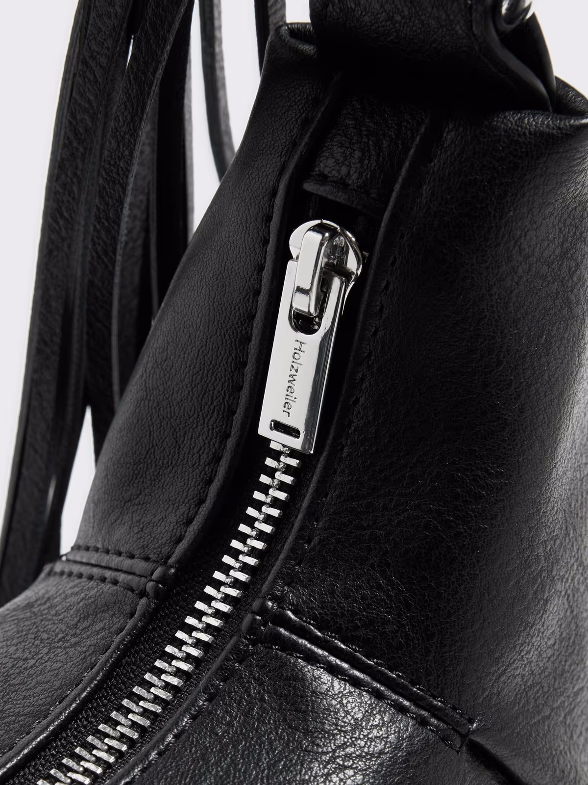 Cocoon Micro Bag - Svart