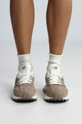 New Balance 327 Sneakers
