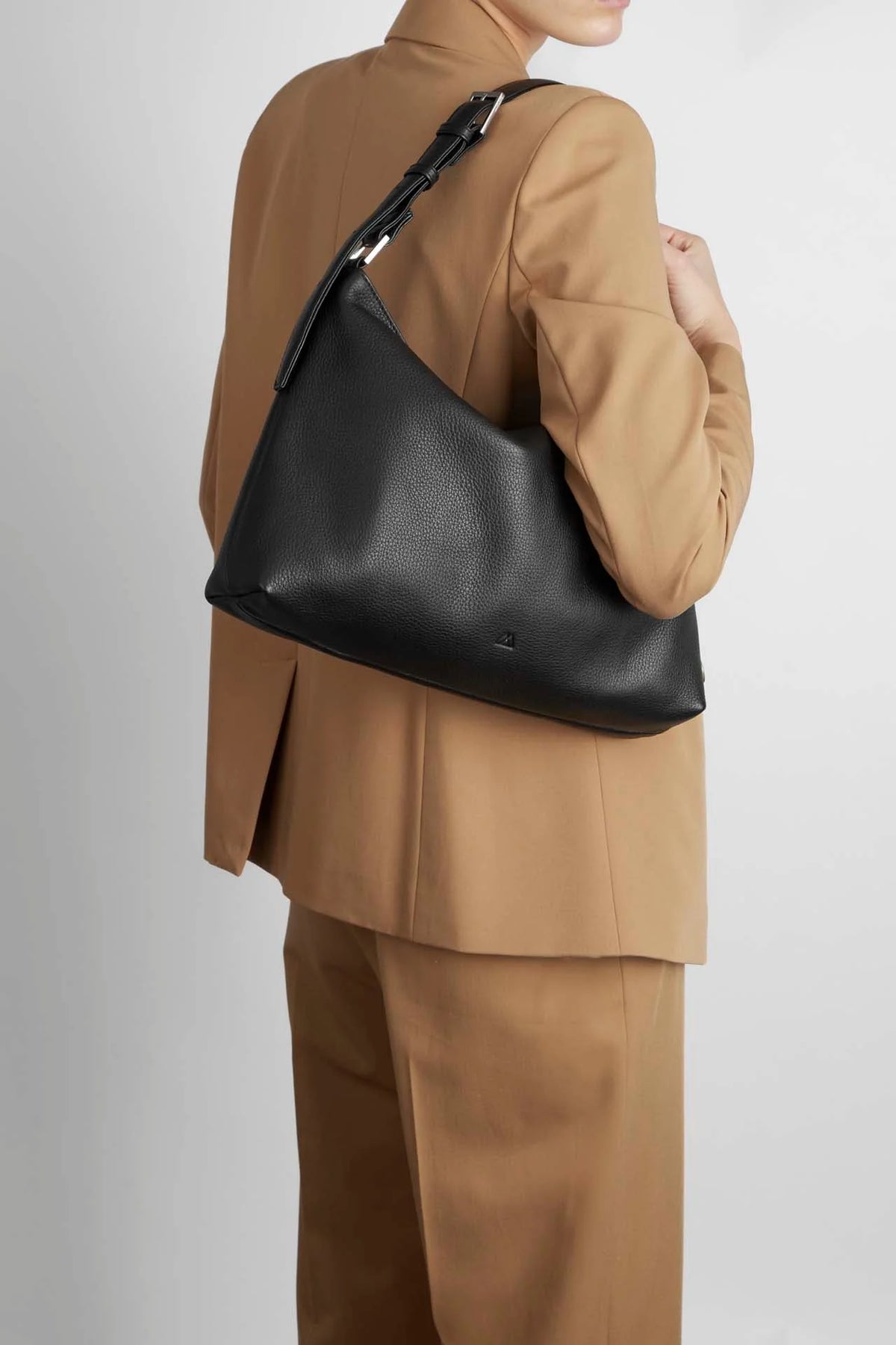 Oline Hobo Bag - Black