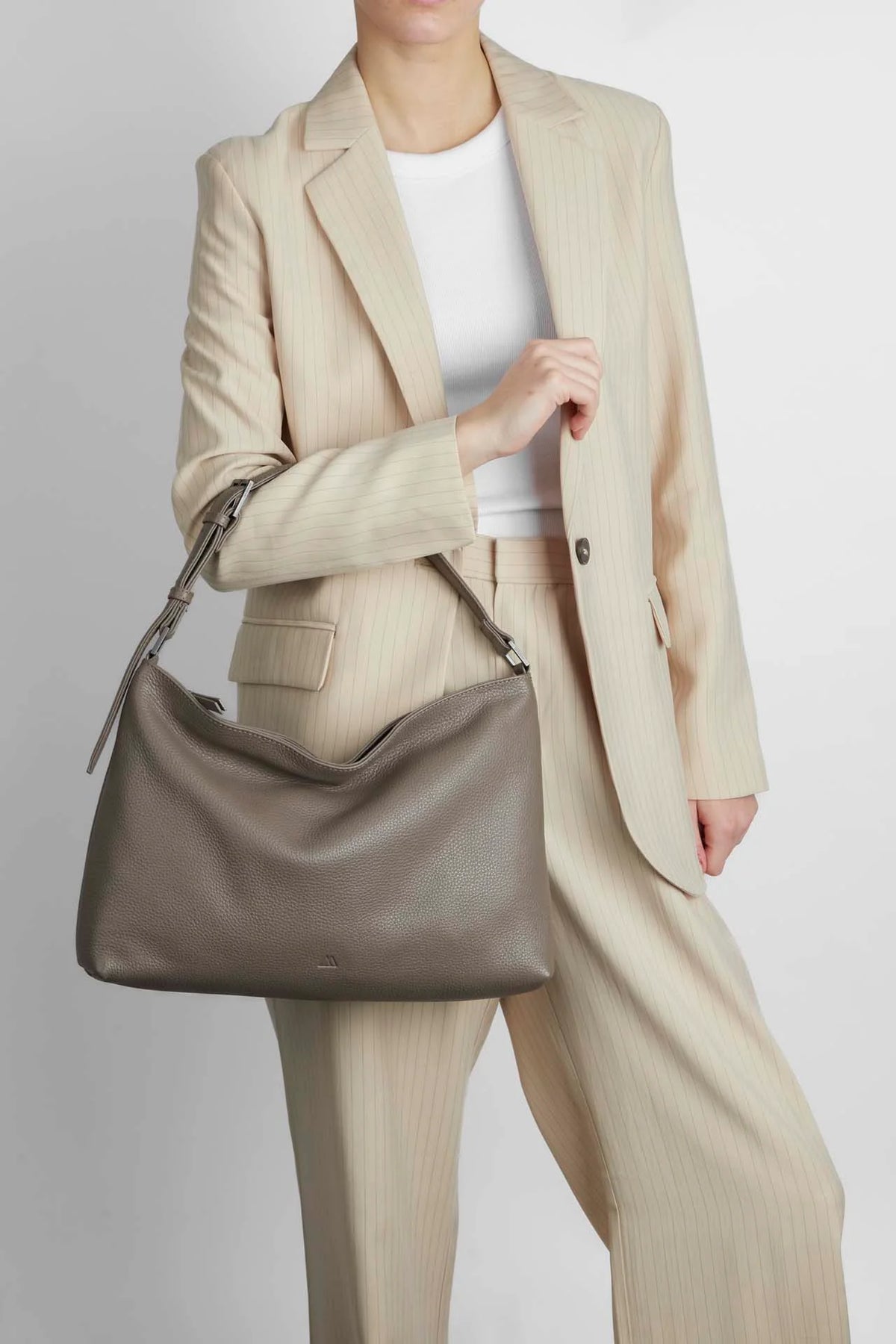 Oline Hobo Bag - Taupe