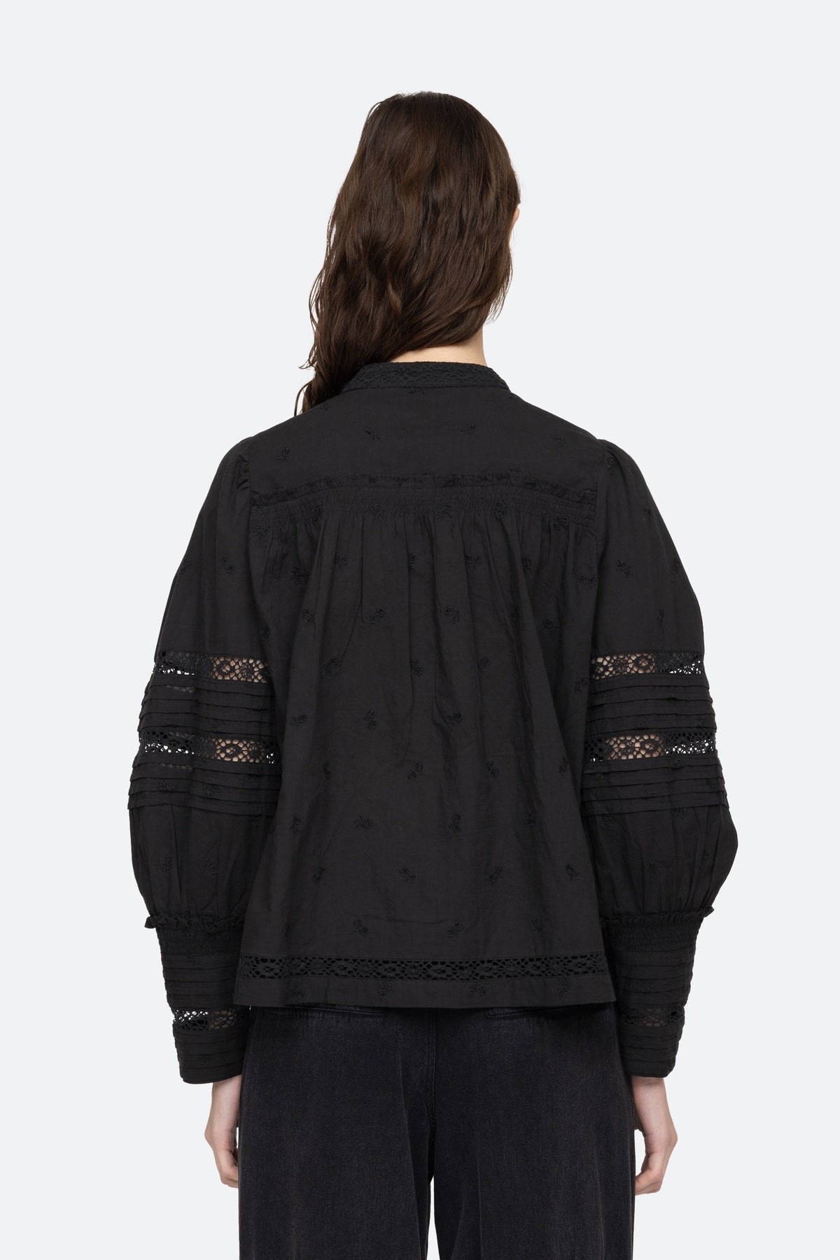 Loren Solid L/Slv Top - Black