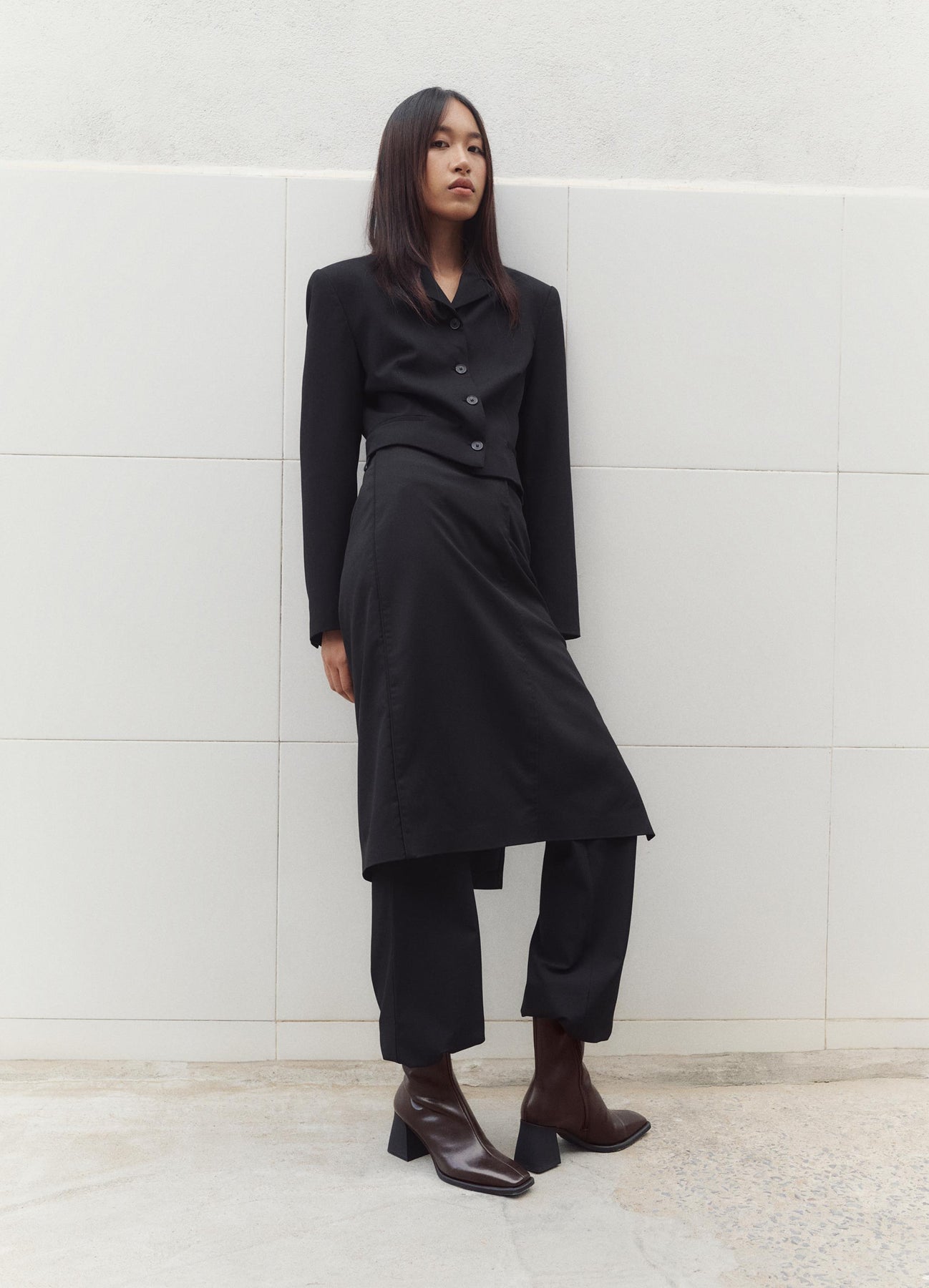 5002 Hedda - Chocolate
