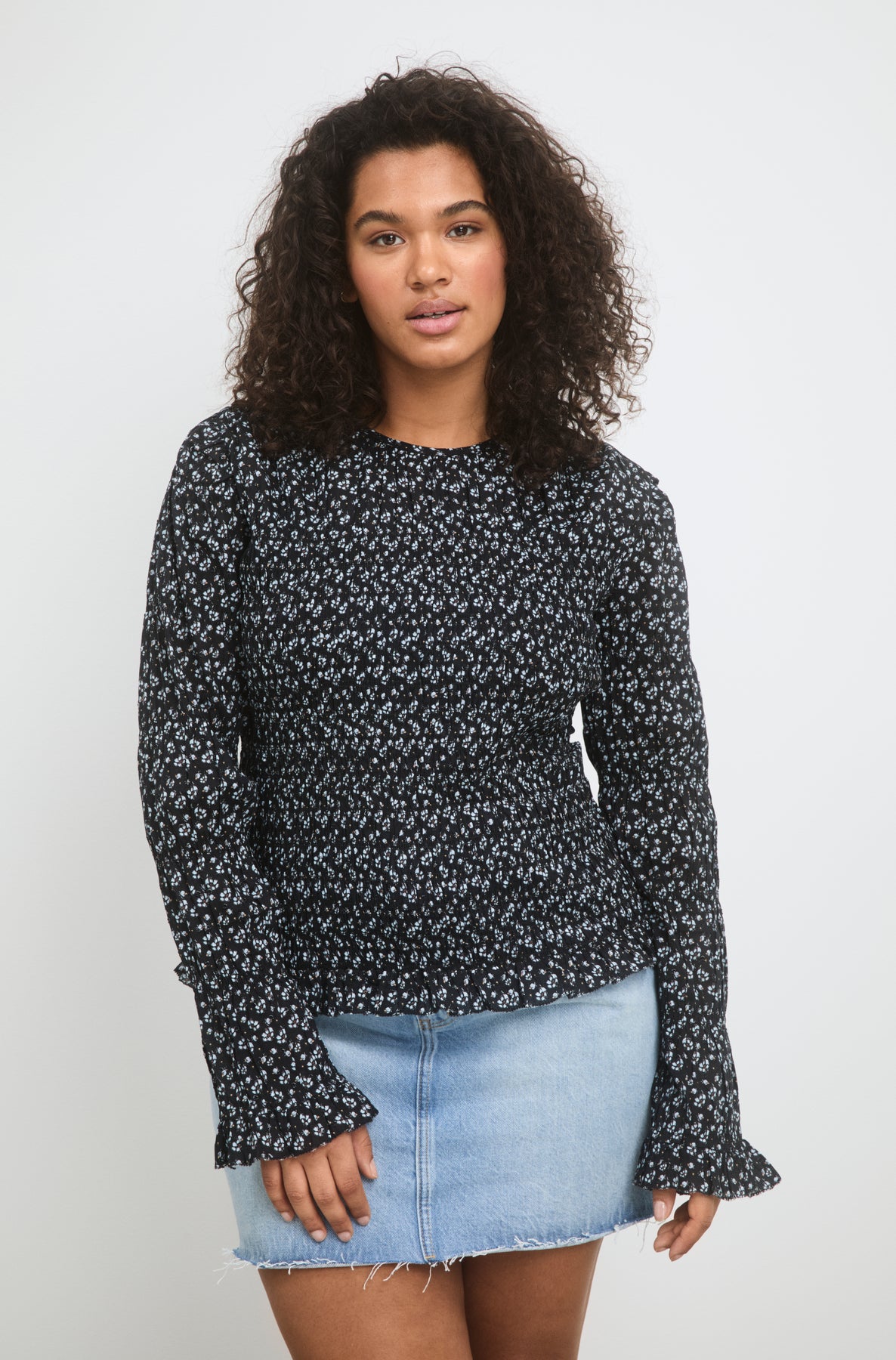 Mila Blouse - Black Lupin Print