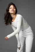 ` tags.<r>Petronella Rib Boatneck - Ecru