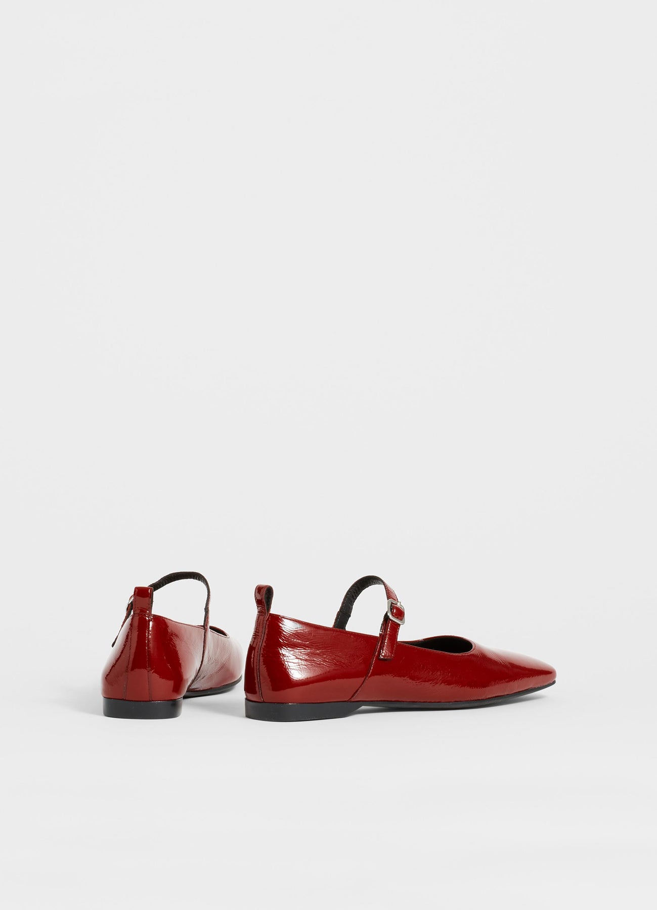 5307-460 Delia - Dark Red