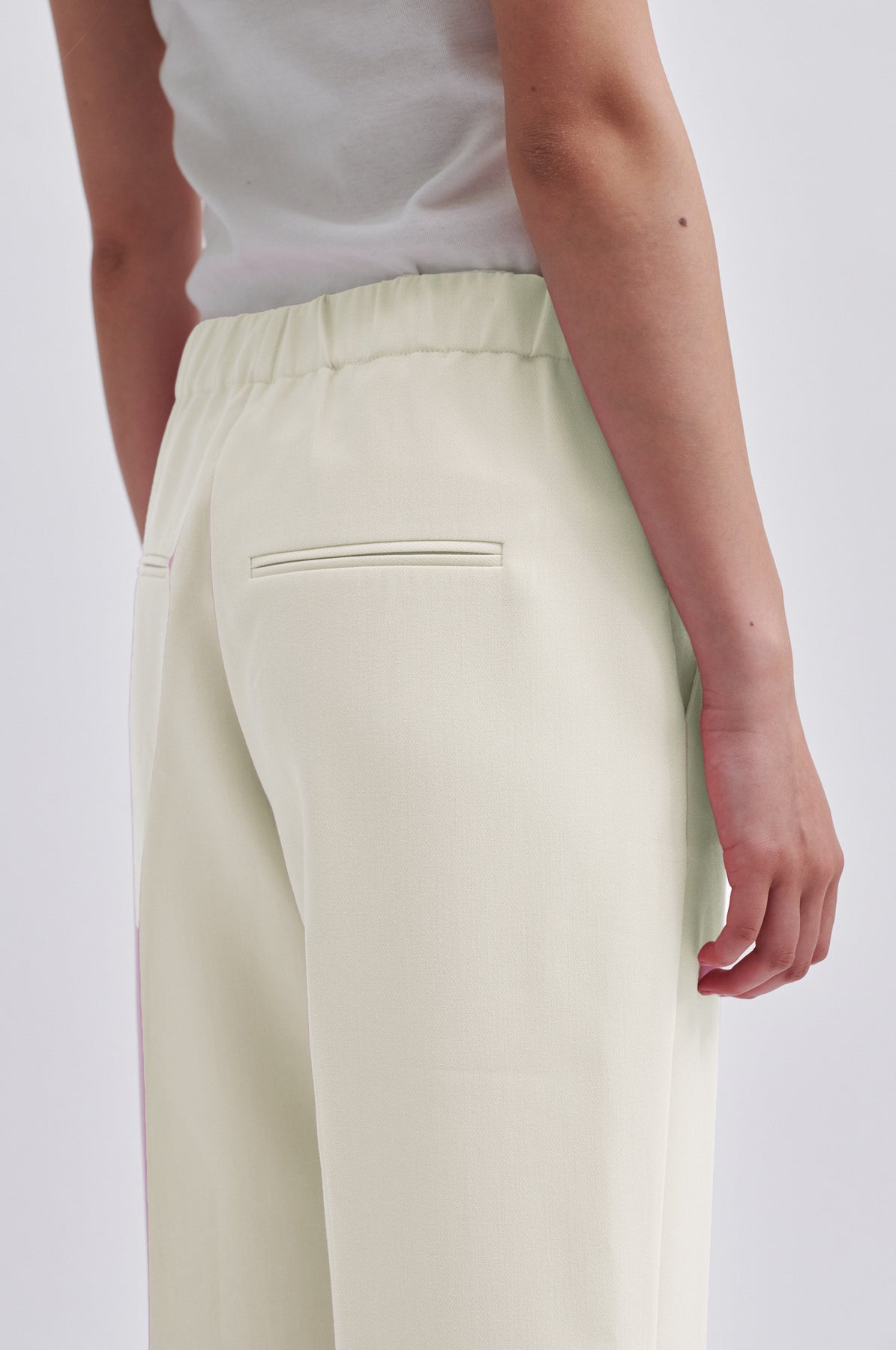 Evie Classic Trousers - French Oak