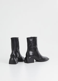 5453 Vivian - Black